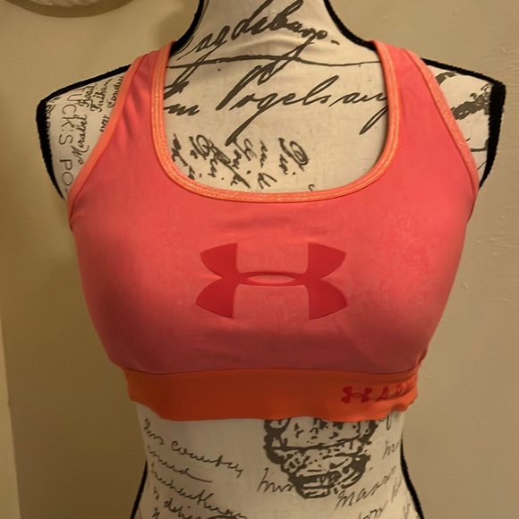 Under Armour Other - Under Armour Sports Bra